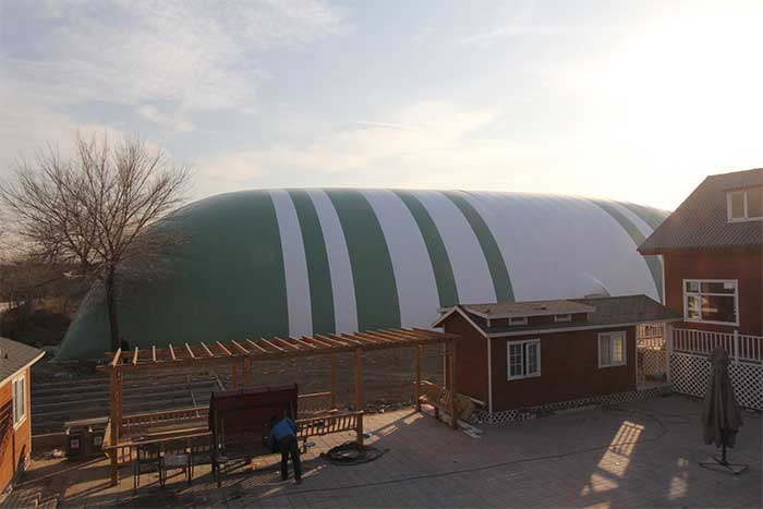高尔夫遮阳棚