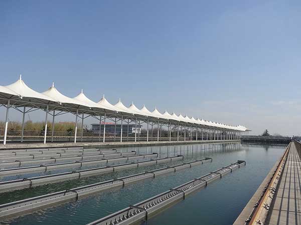 膜结构:轻盈、耐用与美观的建筑新宠——广东省中材高新材料有限公司的卓越之路