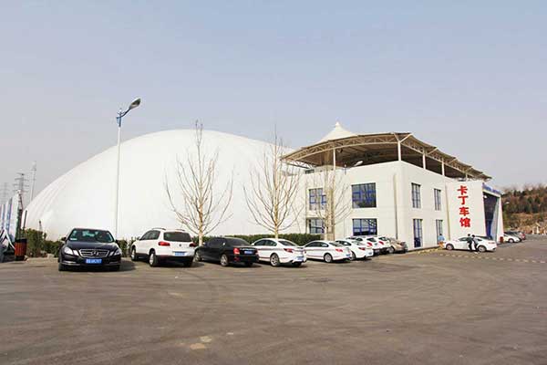 内蒙古科电电气有限责任公司恒温楼前库房膜结构停车棚